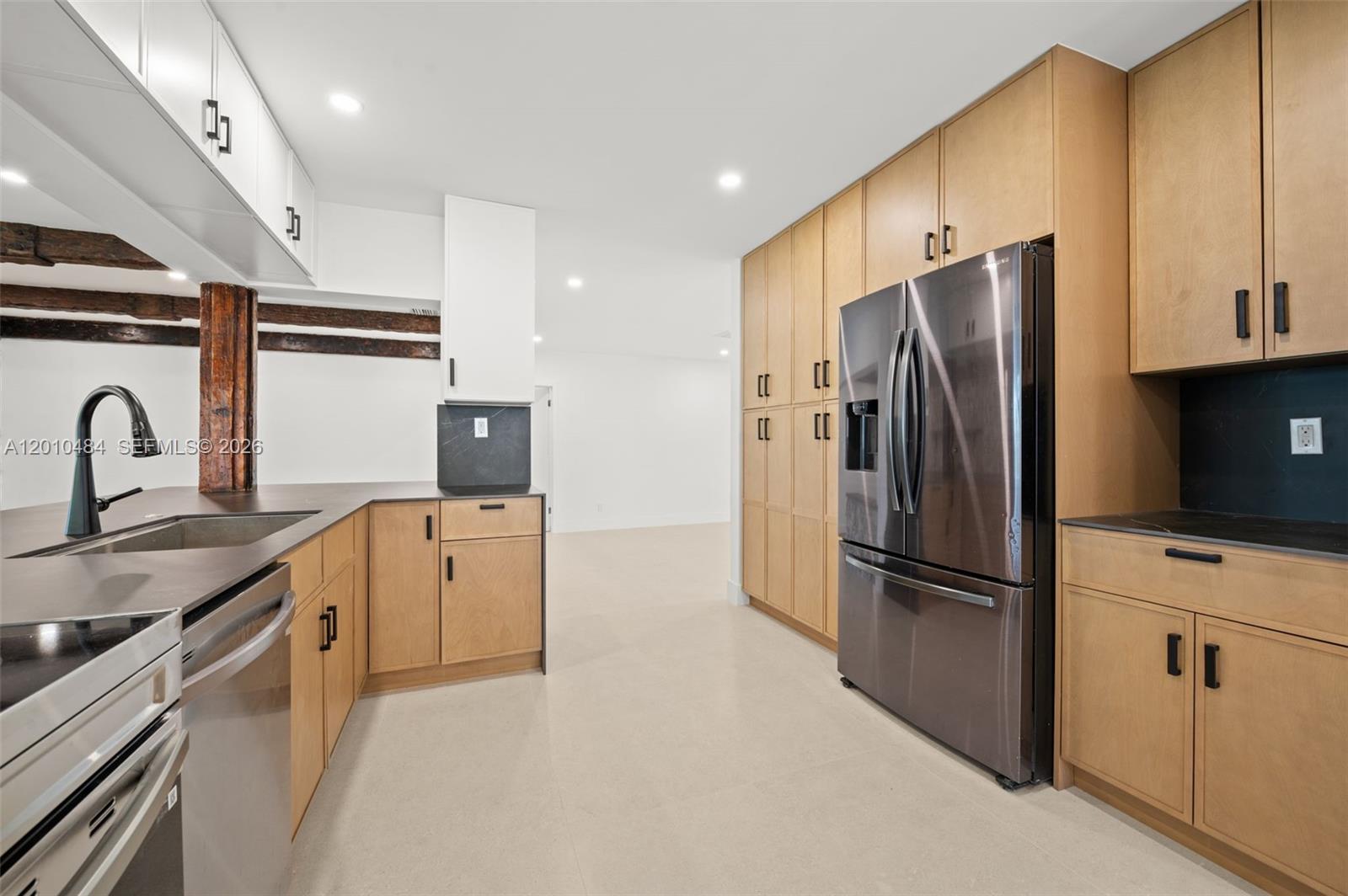 5421 Buchanan Street Hollywood, FL 33021 - Photo 15 of 42