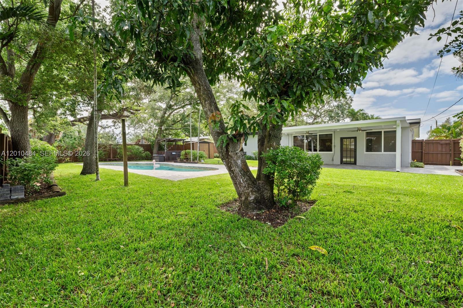 5421 Buchanan Street Hollywood, FL 33021 - Photo 27 of 42