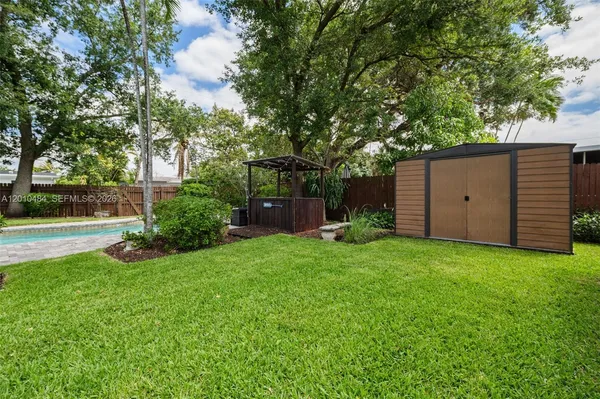 $6,500 | 5421 Buchanan Street, Hollywood, FL 33021
