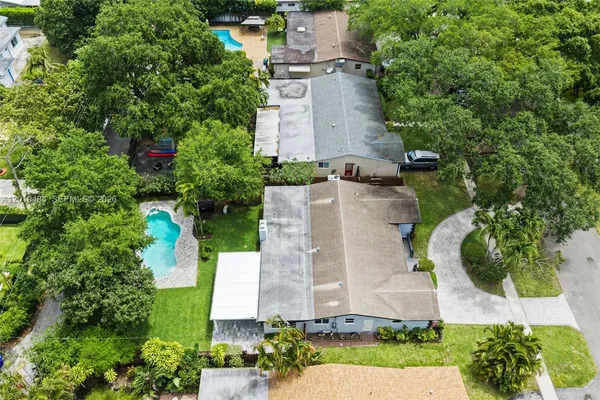 $6,500 | 5421 Buchanan Street, Hollywood, FL 33021