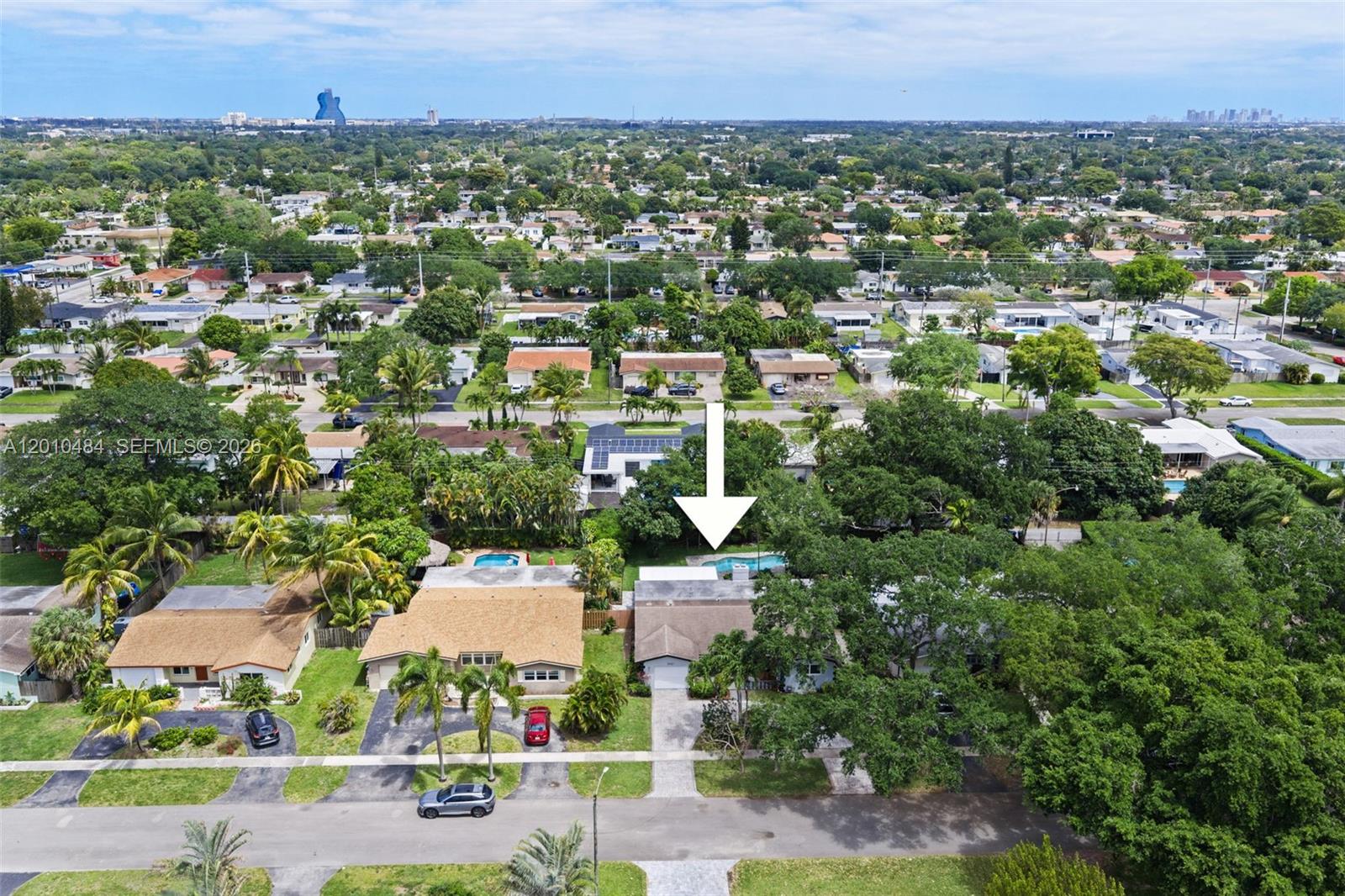 5421 Buchanan Street Hollywood, FL 33021 - Photo 40 of 42