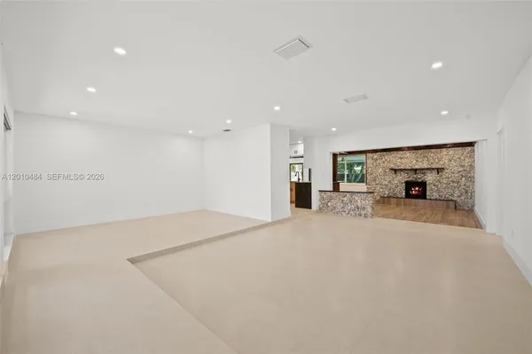 $6,500 | 5421 Buchanan Street, Hollywood, FL 33021