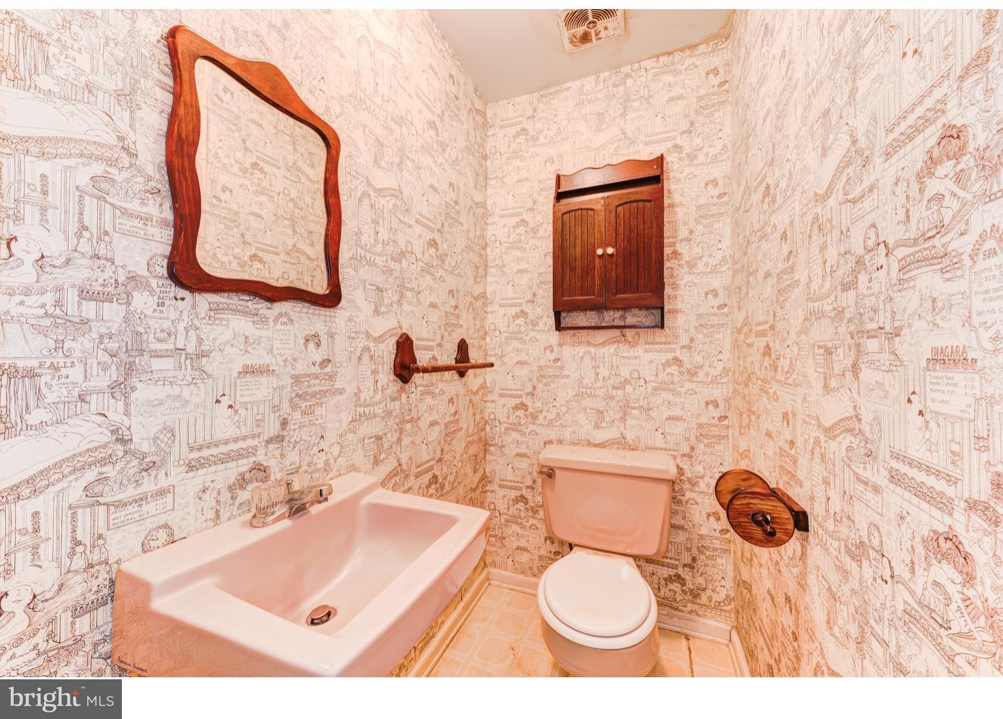 450 Ridge Run Blue Bell, PA 19422 - Photo 12 of 19