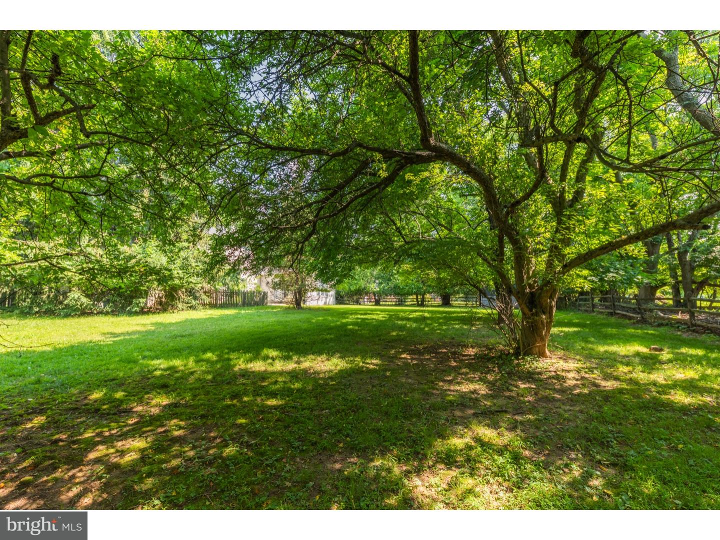 450 Ridge Run Blue Bell, PA 19422 - Photo 3 of 19