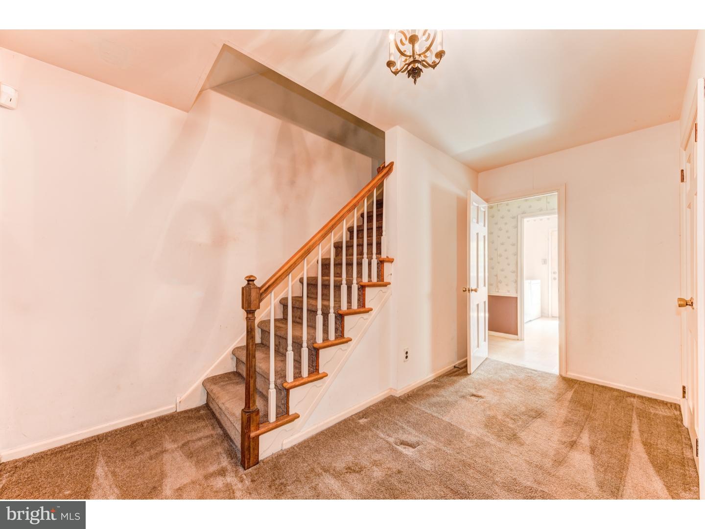 450 Ridge Run Blue Bell, PA 19422 - Photo 4 of 19