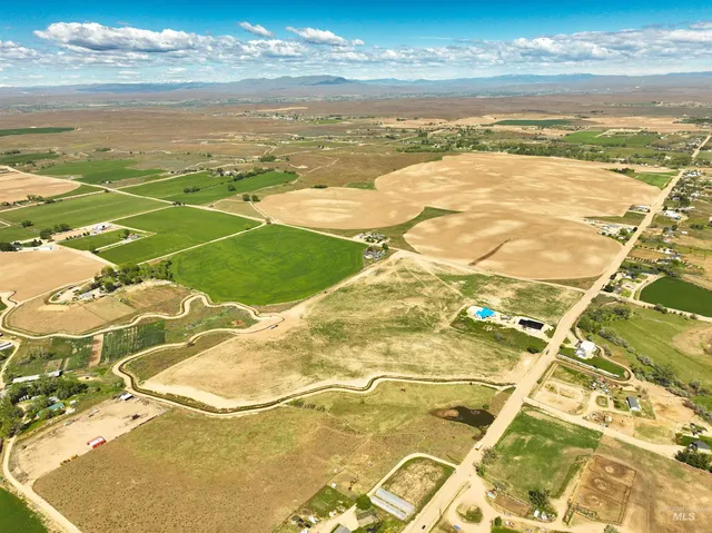 $1,500,000 | 17062-17124 Oasis Road, Caldwell, ID 83607
