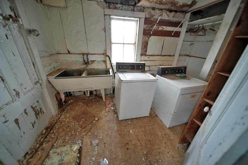 293 Hughes Road Mapleton, ME 04757 - Photo 25 of 56 laundry-293-hughes-st