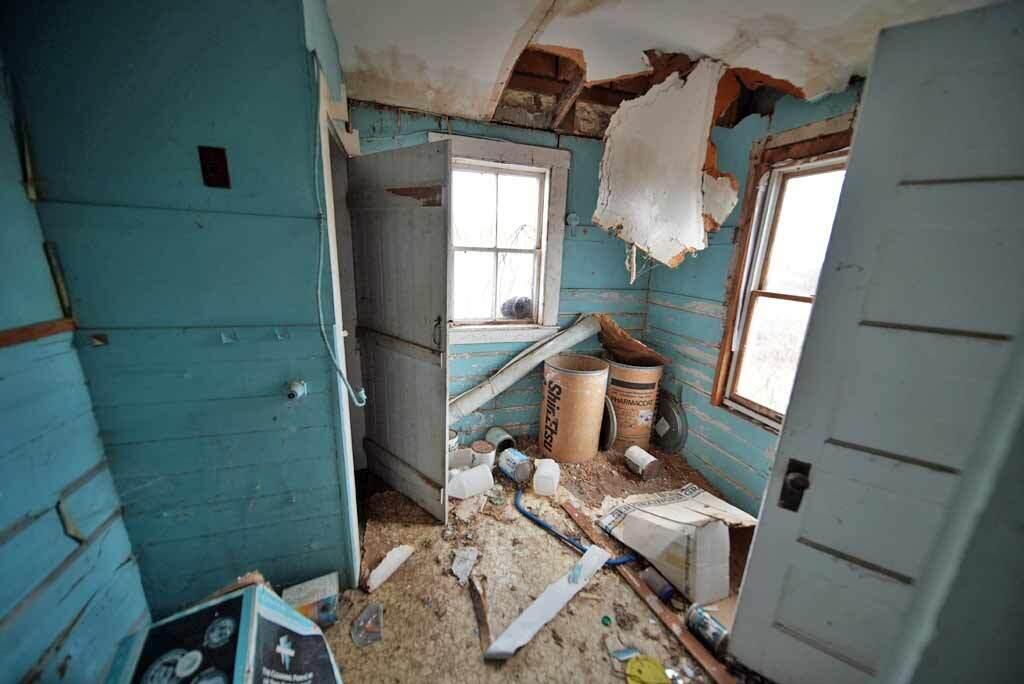 293 Hughes Road Mapleton, ME 04757 - Photo 28 of 56 utility-room-me-farmette