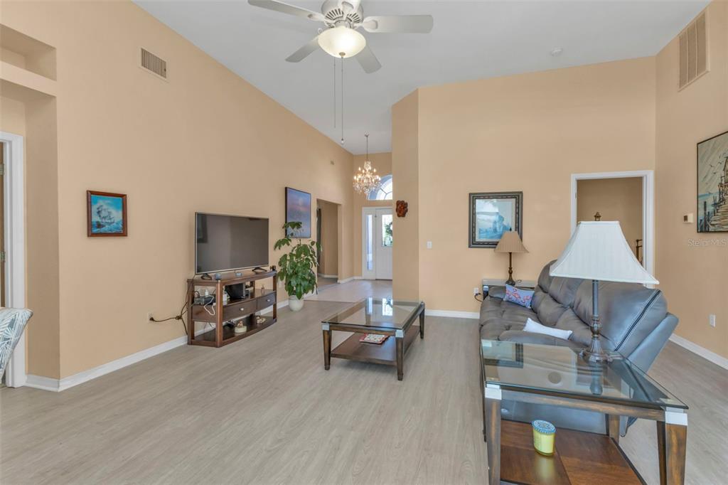 24088 Buckingham Way Punta Gorda, FL 33980 - Photo 6 of 40
