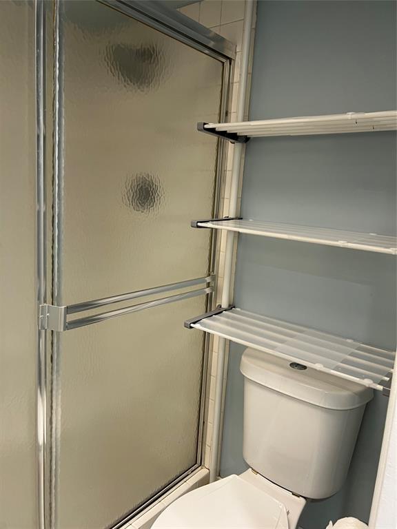 1605 Abaco Drive, Unit 1605 J1 Coconut Creek, FL 33066 - Photo 25 of 71 a close view of a toilet in it