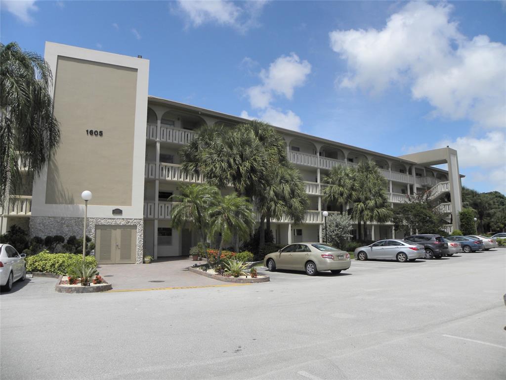 1605 Abaco Drive, Unit 1605 J1 Coconut Creek, FL 33066 - Photo 9 of 71