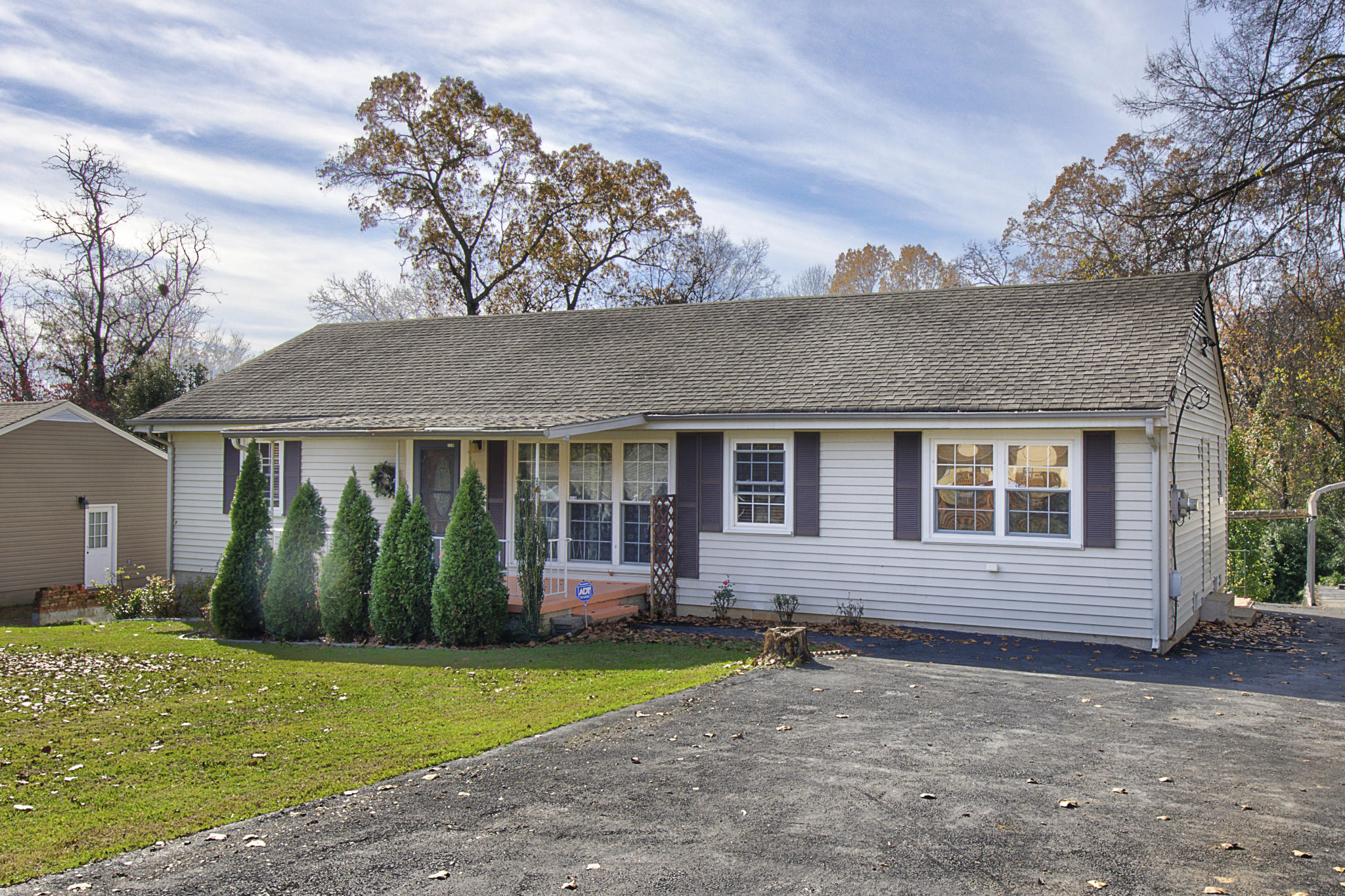 726 Mauldeth Road Chattanooga, TN 37415 - Photo 2 of 40 726 Mauldeth Rd 2