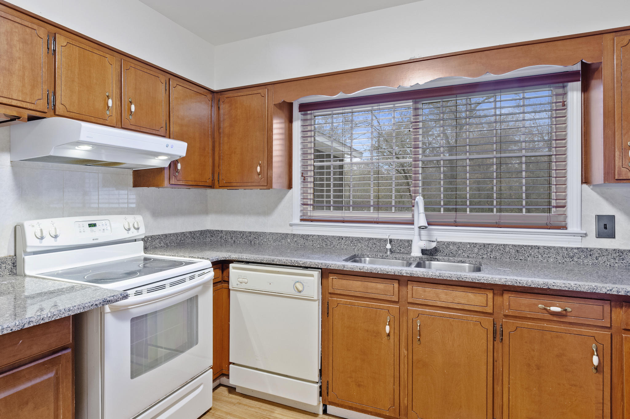 726 Mauldeth Road Chattanooga, TN 37415 - Photo 25 of 40 726 Mauldeth Rd 27