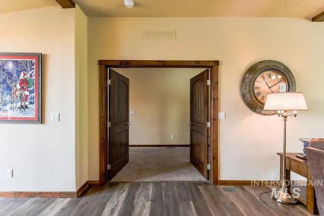 $564,000 | 414 South Garfield Street, Genesee, ID 83832