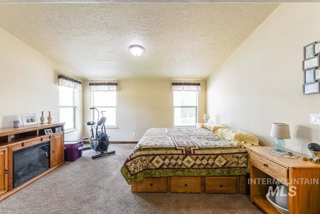 $564,000 | 414 South Garfield Street, Genesee, ID 83832