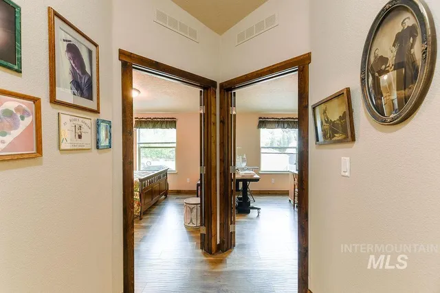 $564,000 | 414 South Garfield Street, Genesee, ID 83832