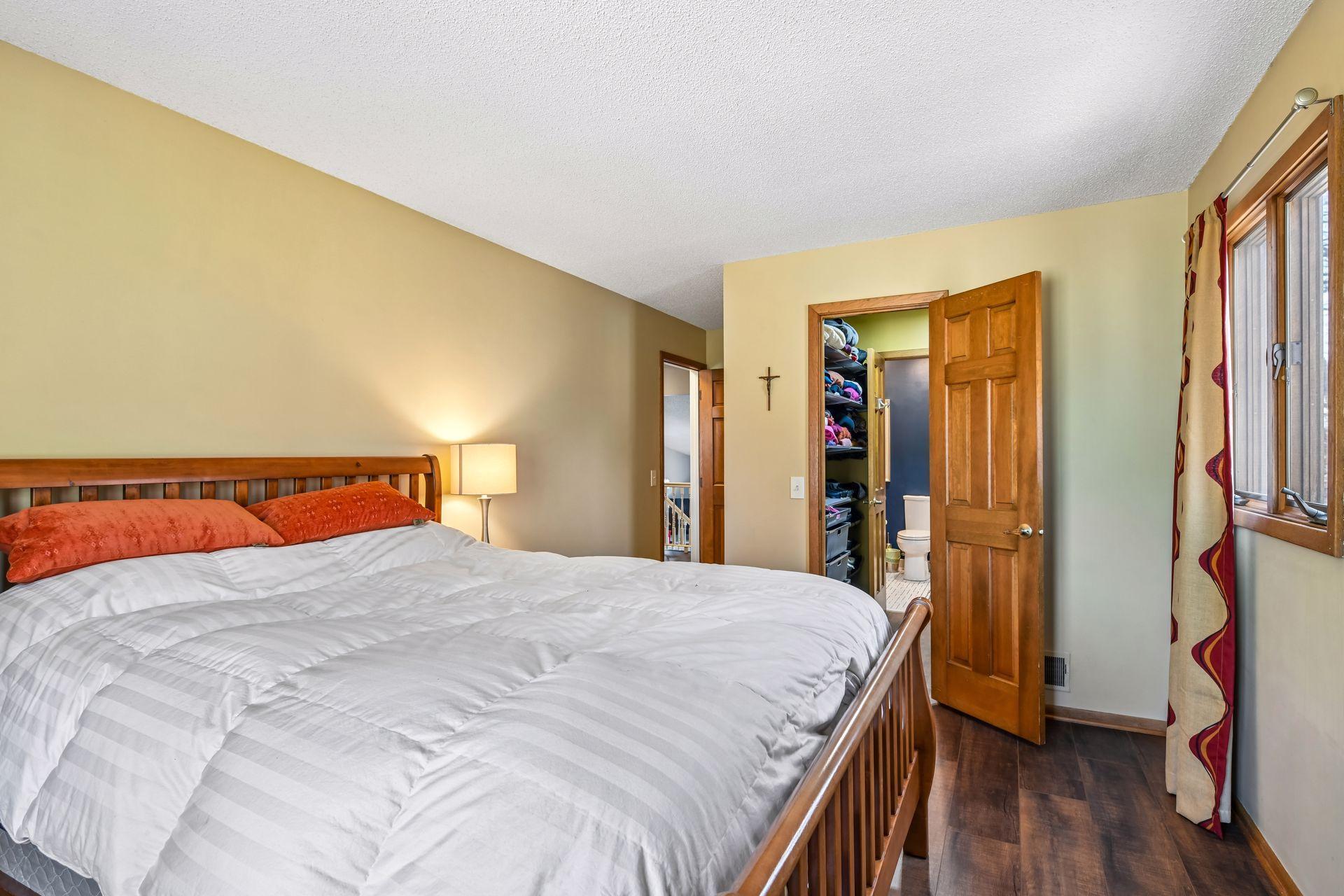 5542 Rowland Road Hopkins, MN 55343 - Photo 18 of 36