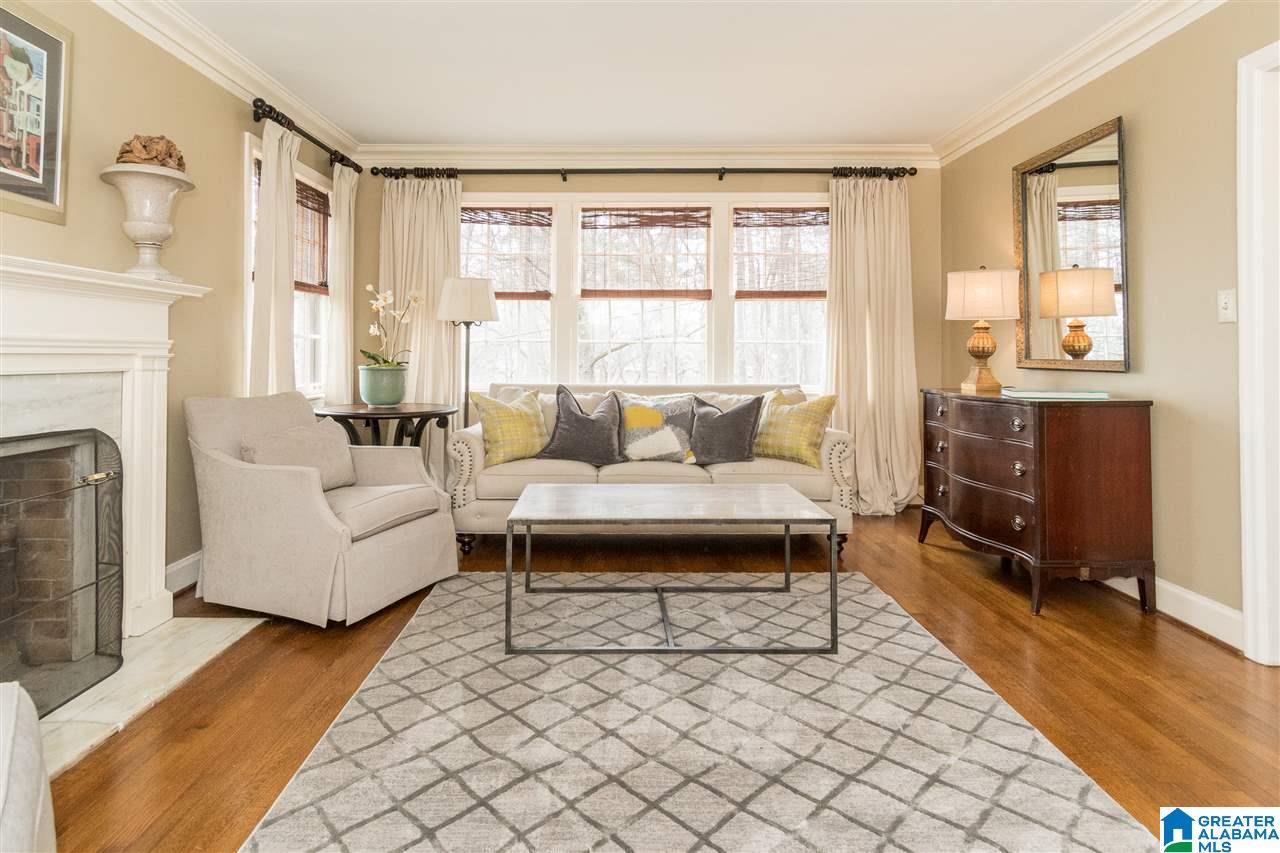 1729 Kensington Road Birmingham, AL 35209 - Photo 9 of 39