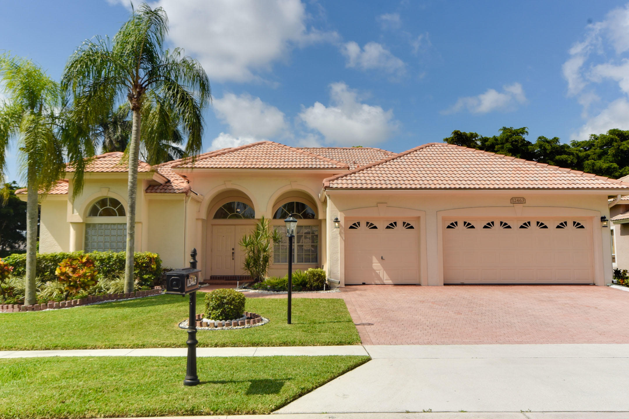 12463 Rockledge Circle Boca Raton, FL 33428 - Photo 2 of 36 Front of Home