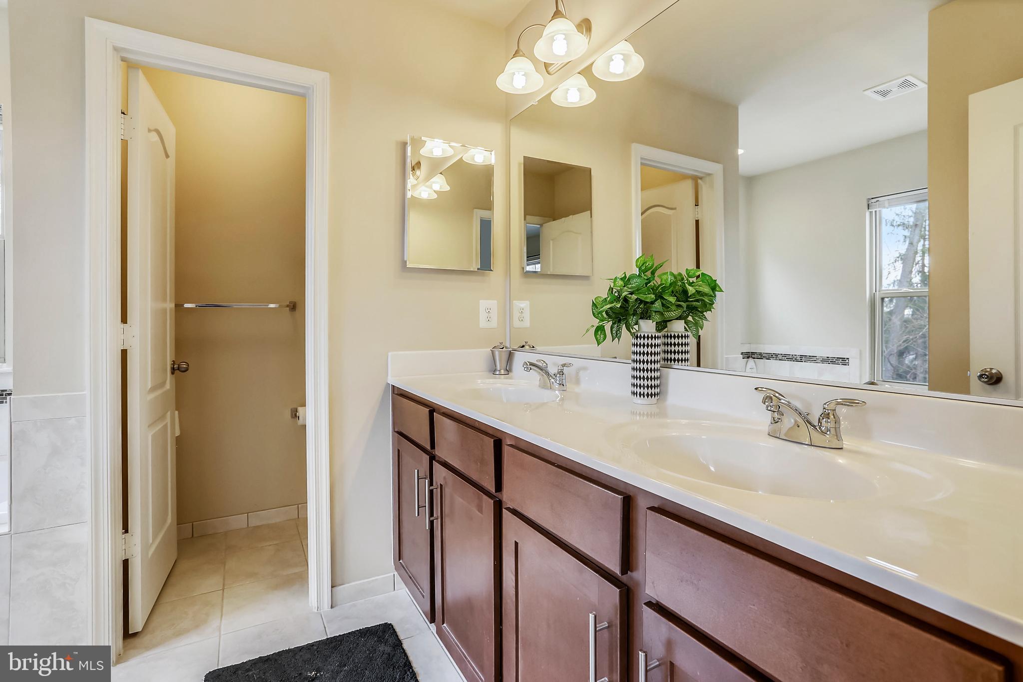 14409 Vedanta Way Silver Spring, MD 20906 - Photo 17 of 33 Gallery Image 17