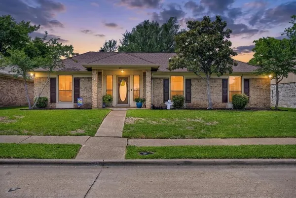 $309,900 | 2501 Creighton Drive, Mesquite, TX 75150