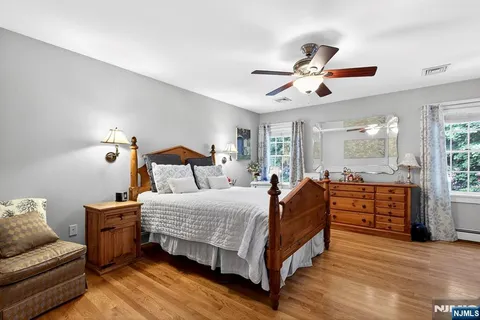 $999,000 | 158 Vreeland Avenue, Rutherford, NJ 07070