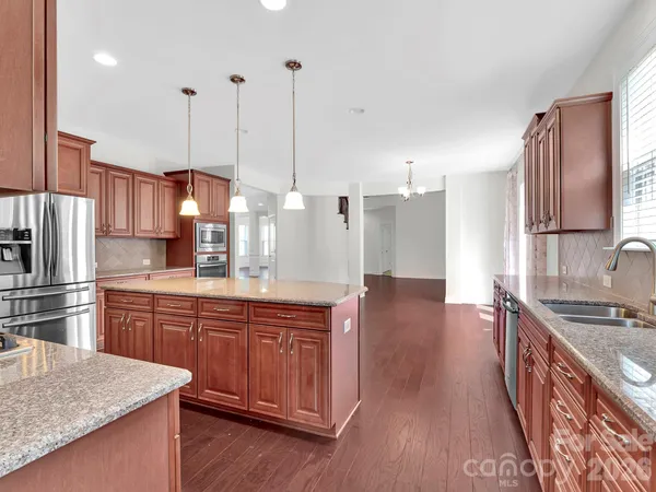 $1,200,000 | 509 Pine Needle Court, Weddington, NC 28104