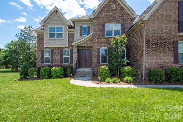 $1,200,000 | 509 Pine Needle Court, Weddington, NC 28104