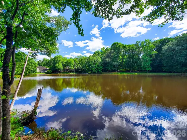 $1,200,000 | 509 Pine Needle Court, Weddington, NC 28104