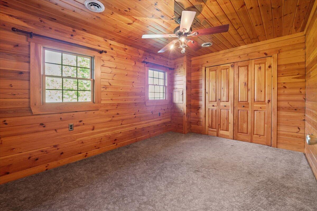 2241 Brier Road Bainbridge, OH 45612 - Photo 28 of 50 36-P1060951