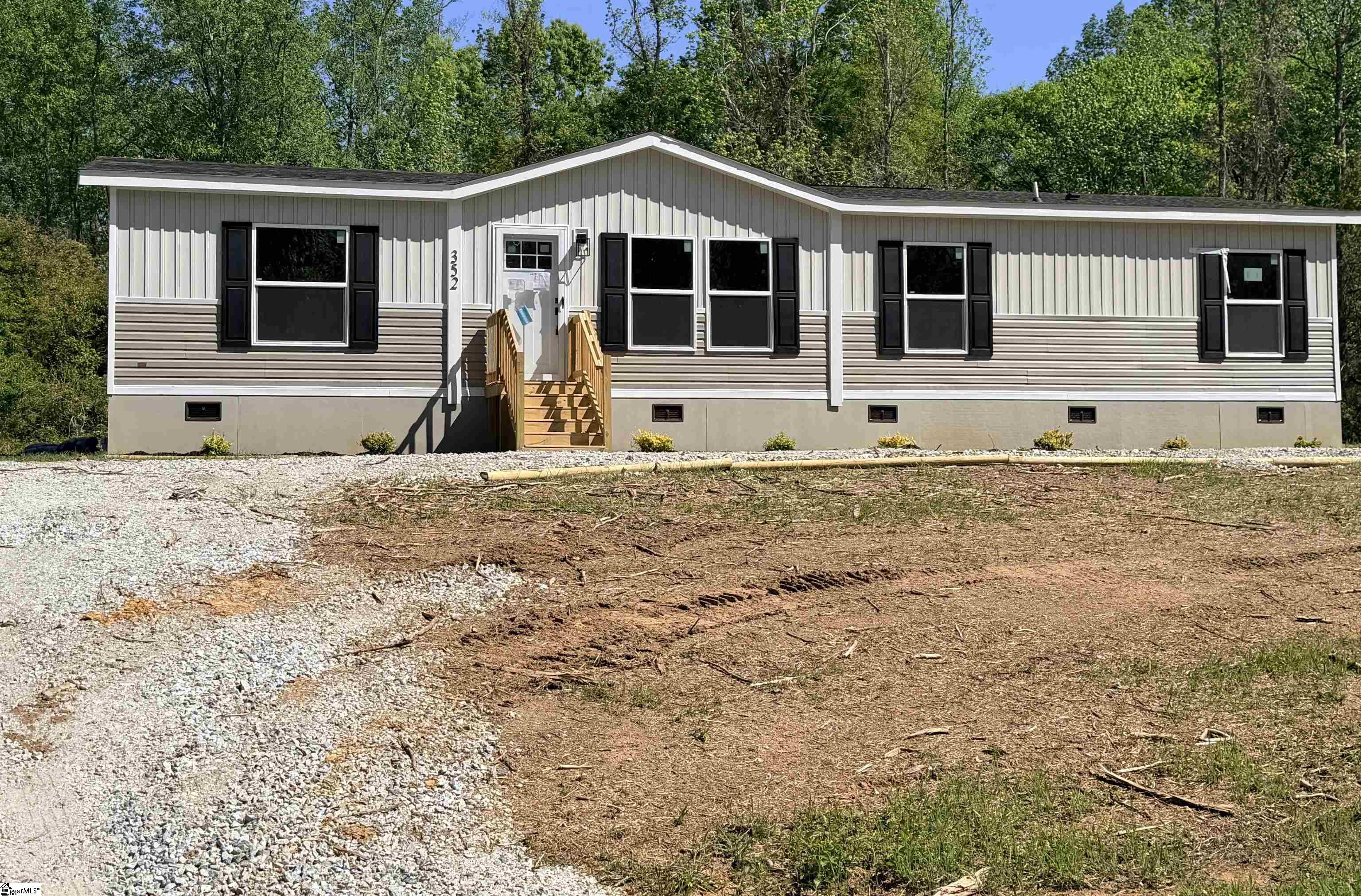 352 Burton Creekside Road Waterloo, SC 29384 - Photo 2 of 23