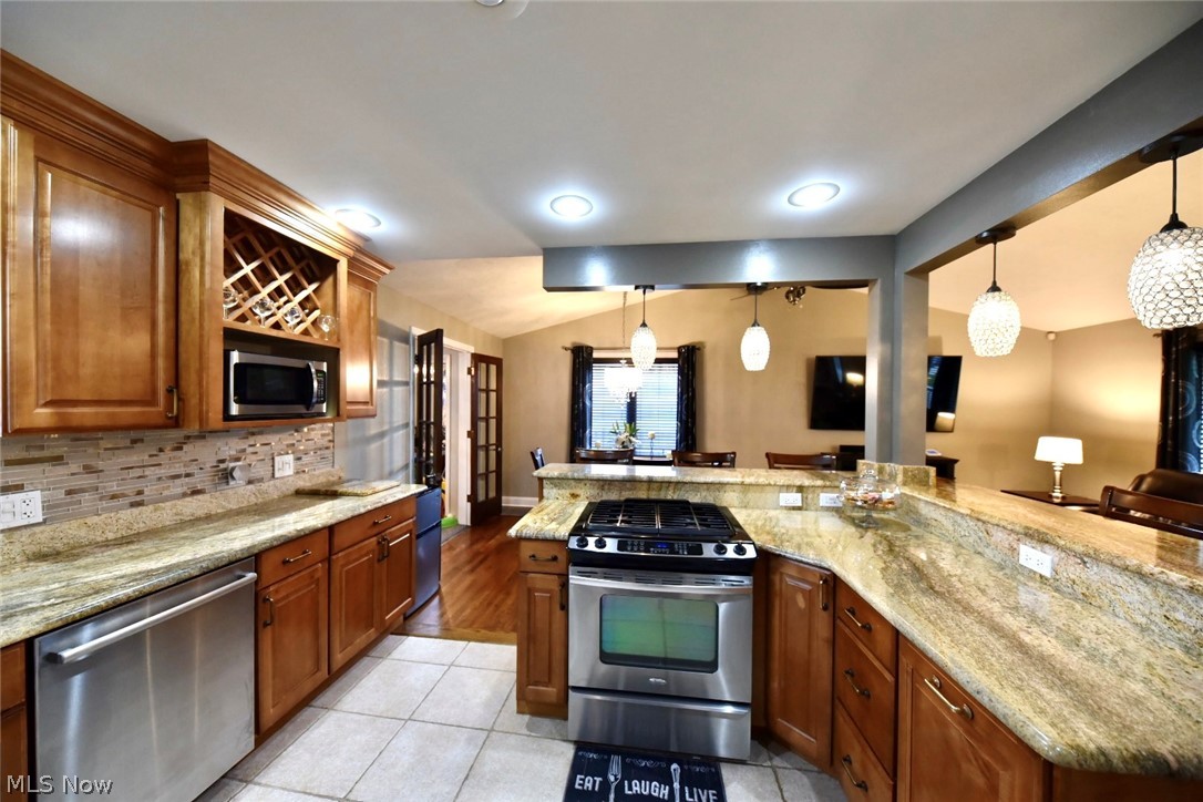 4489 Viall Road Youngstown, OH 44515 - Photo 12 of 35 Gallery Image 12
