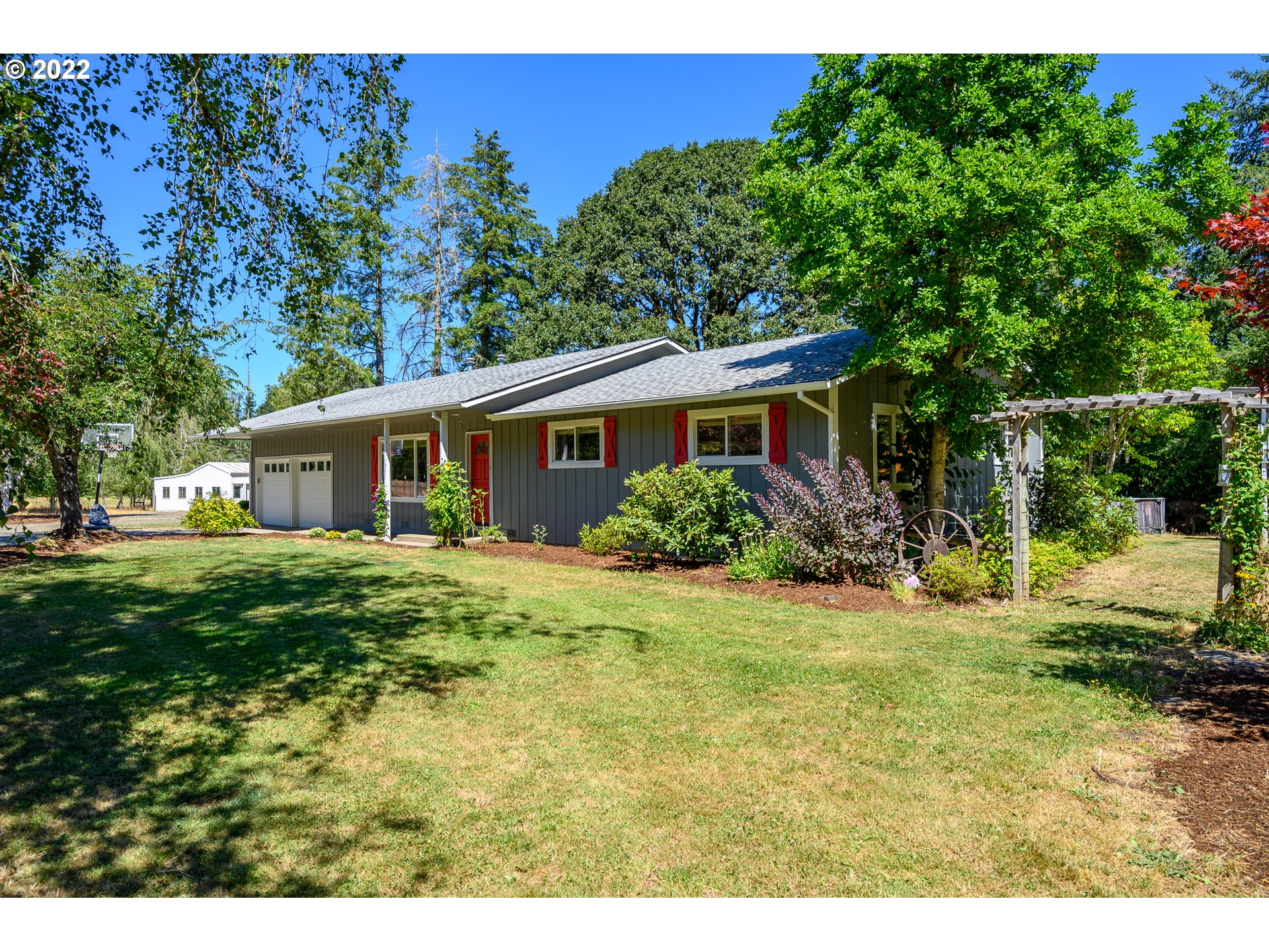 8310 Southwest Broadmead Road Amity, OR 97101 - Photo 23 of 32