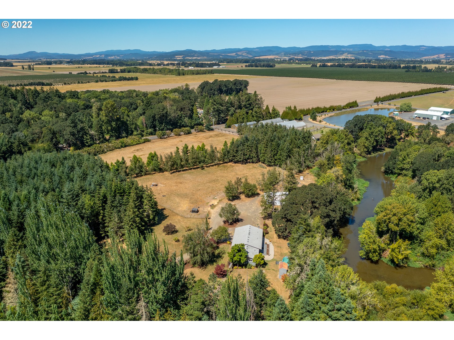 8310 Southwest Broadmead Road Amity, OR 97101 - Photo 6 of 32