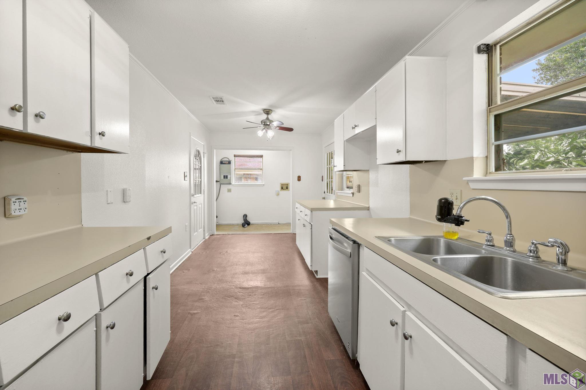 4547 East Essen Heights Court Baton Rouge, LA 70809 - Photo 4 of 18