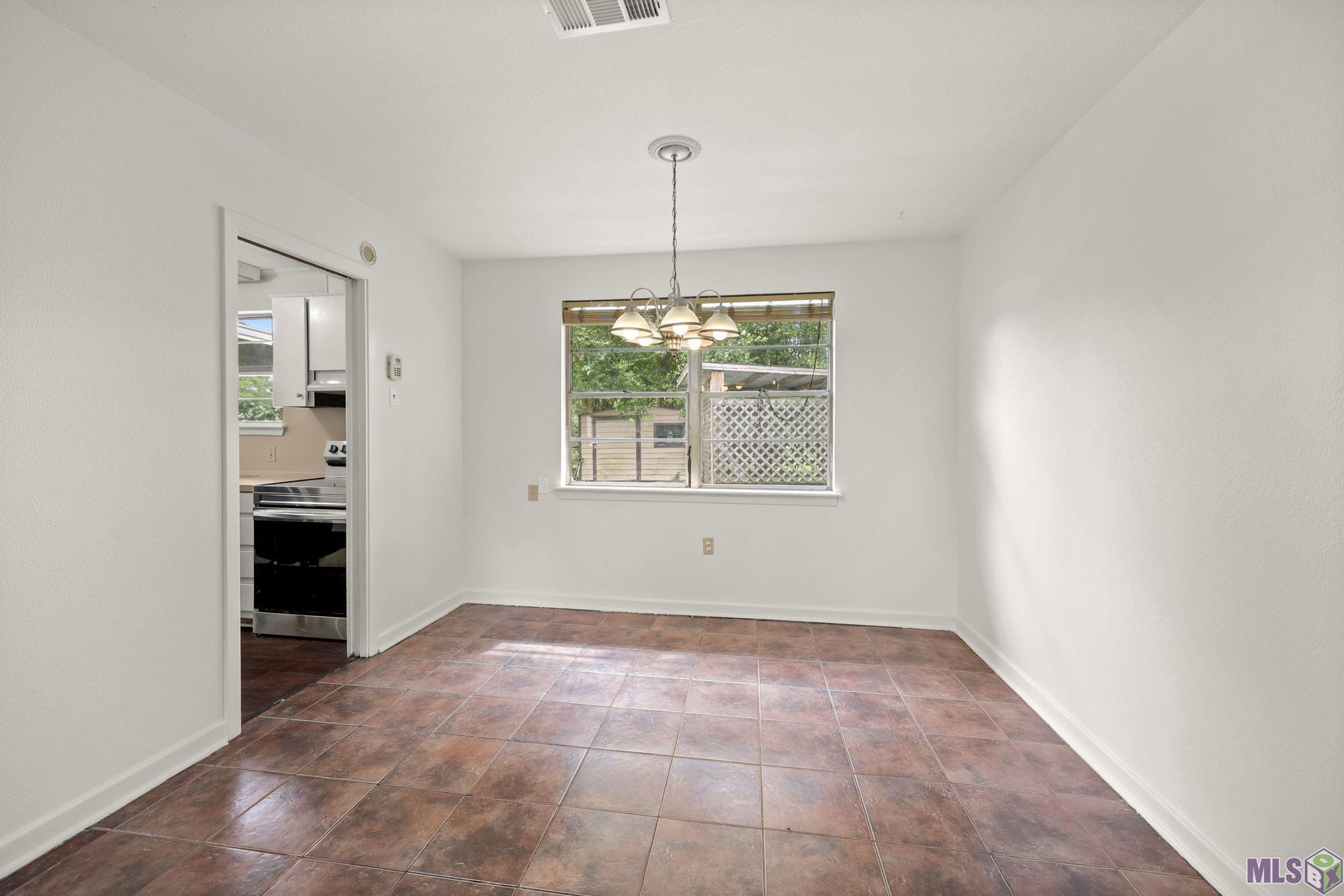 4547 East Essen Heights Court Baton Rouge, LA 70809 - Photo 5 of 18