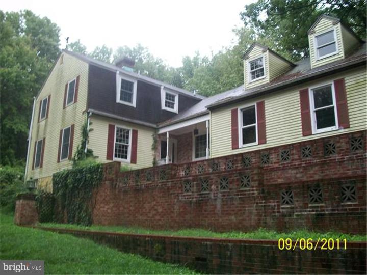 161 Crawford Road Downingtown, PA 19335 - Photo 1 of 11 Gallery Image 1