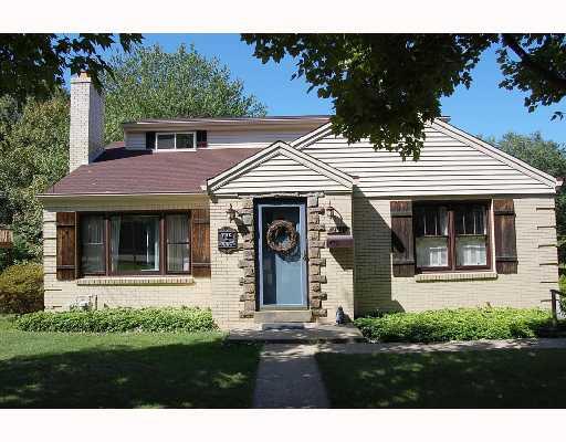 123 Hillendale Road Pittsburgh, PA 15237 - Photo 1 of 18 Exterior Front.