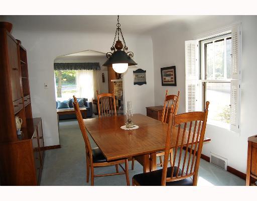 123 Hillendale Road Pittsburgh, PA 15237 - Photo 6 of 18 Dining Room.