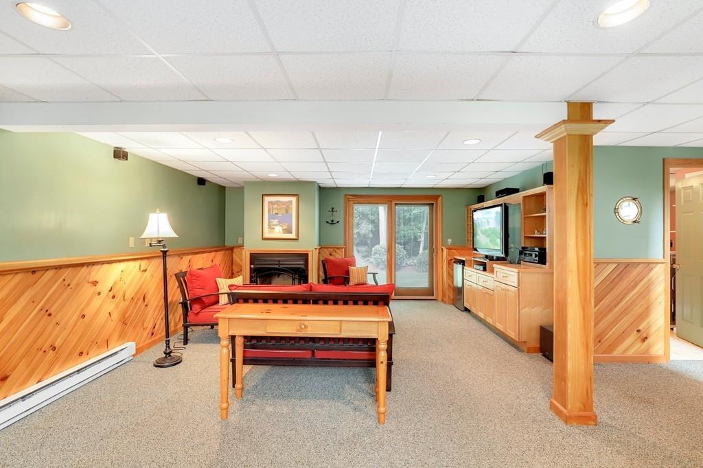 28 Ireta Road Shrewsbury, MA 01545 - Photo 18 of 33 Gallery Image 18