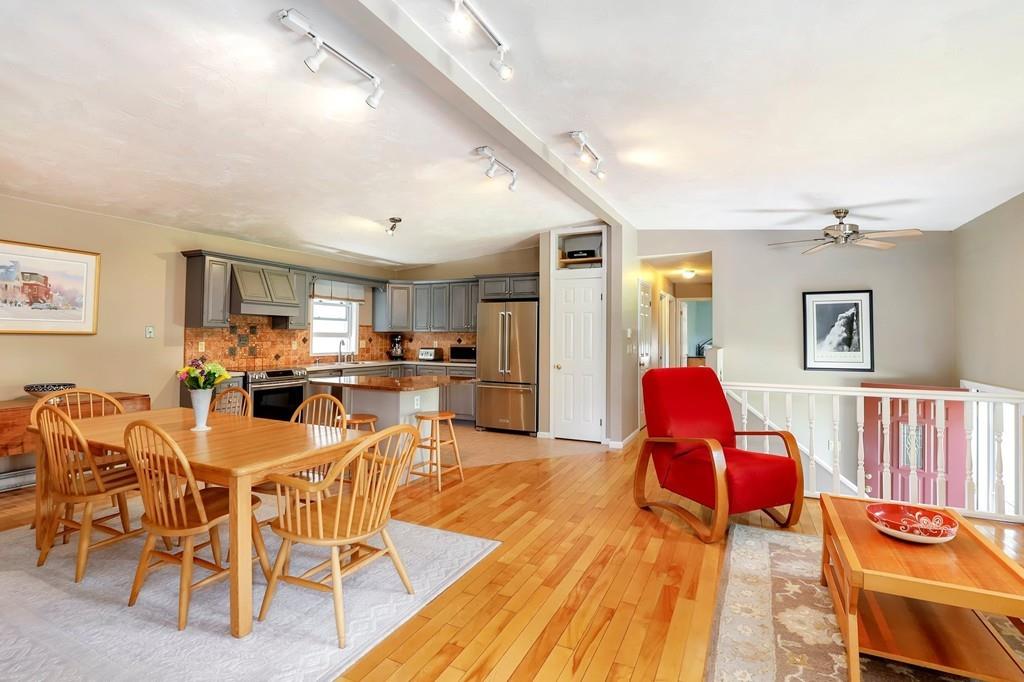28 Ireta Road Shrewsbury, MA 01545 - Photo 3 of 33 Gallery Image 3