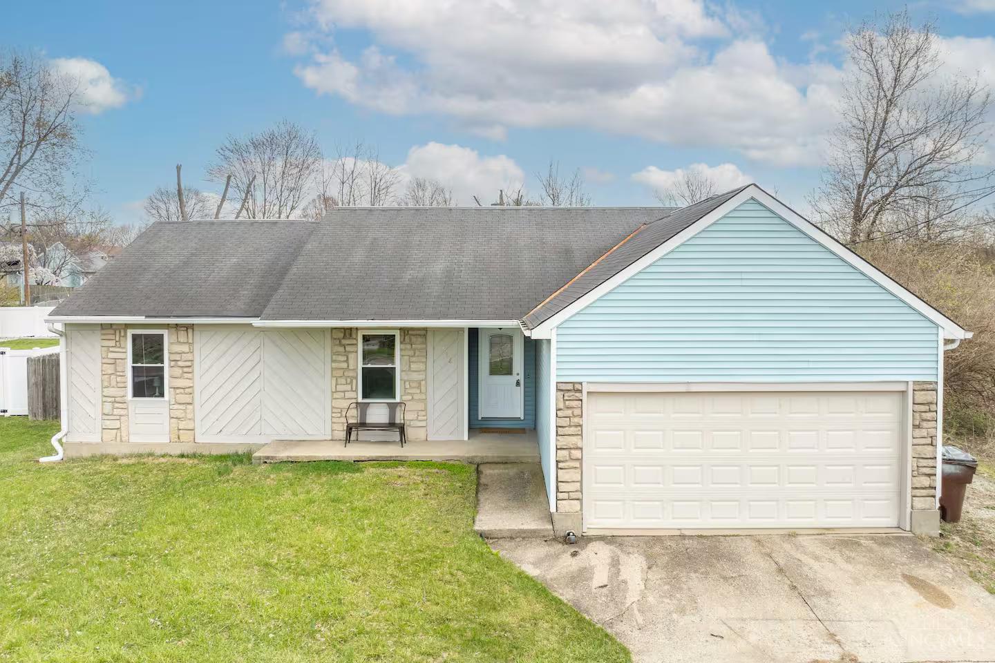 916 South Main Street Monroe, OH 45050 - Photo 1 of 34