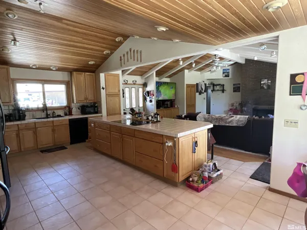 $699,999 | 1677 Rio Vista Drive, Fallon, NV 89406