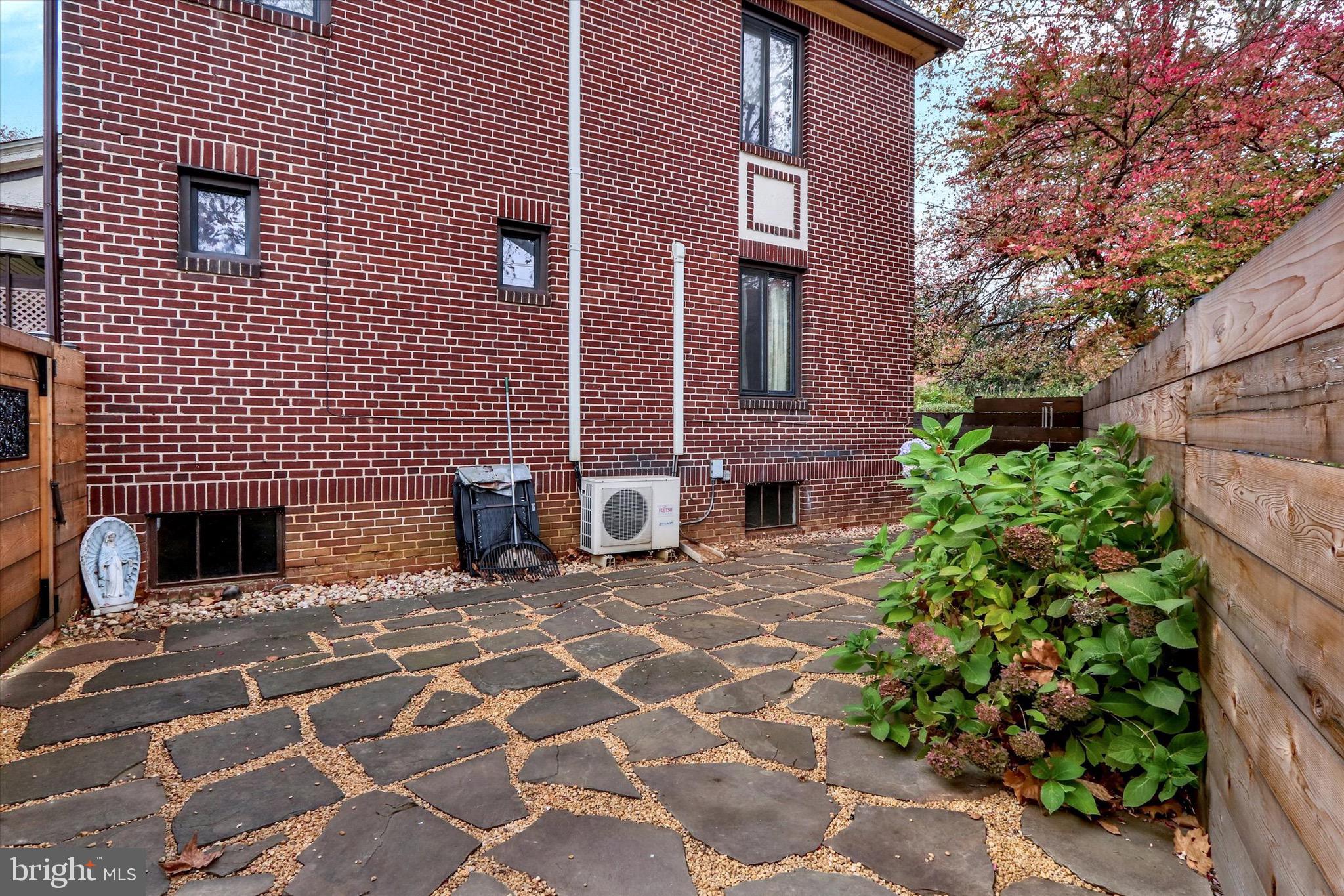 300 Sunset Road Reading, PA 19611 - Photo 20 of 24