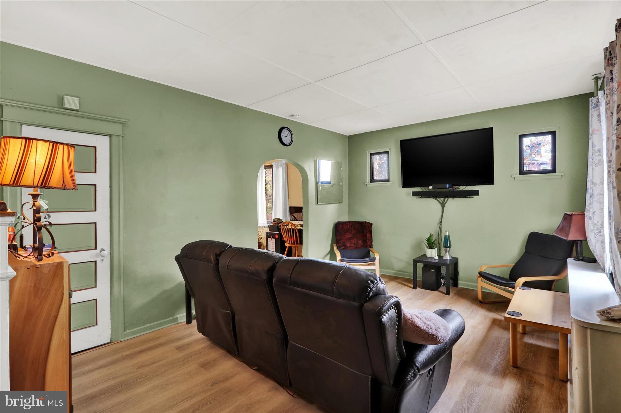 300 Sunset Road Reading, PA 19611 - Photo 4 of 24