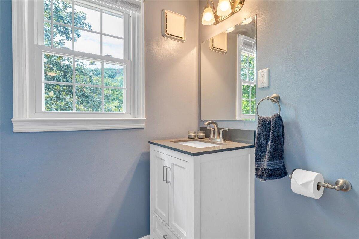 5920 Brahma Road Roanoke, VA 24018 - Photo 41 of 77 041-MIB08079