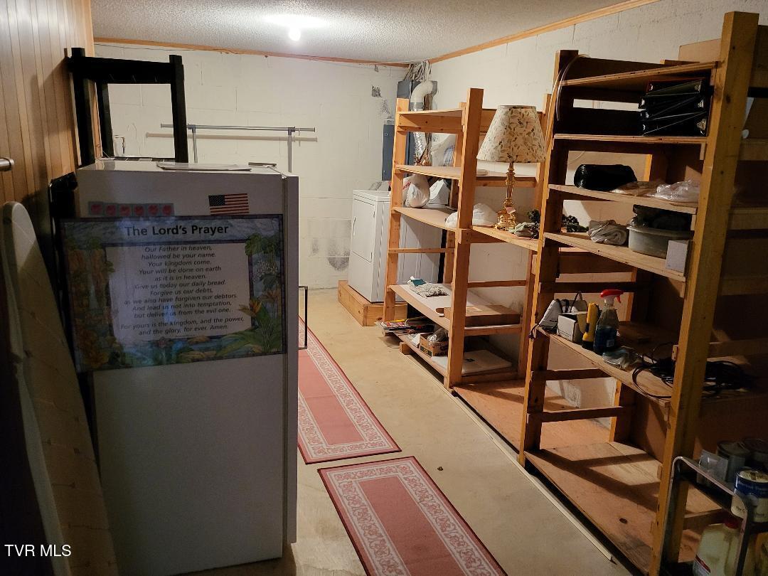 135 Unaka Subdivision Road Elizabethton, TN 37643 - Photo 15 of 21 Unaka Laundry and Storage