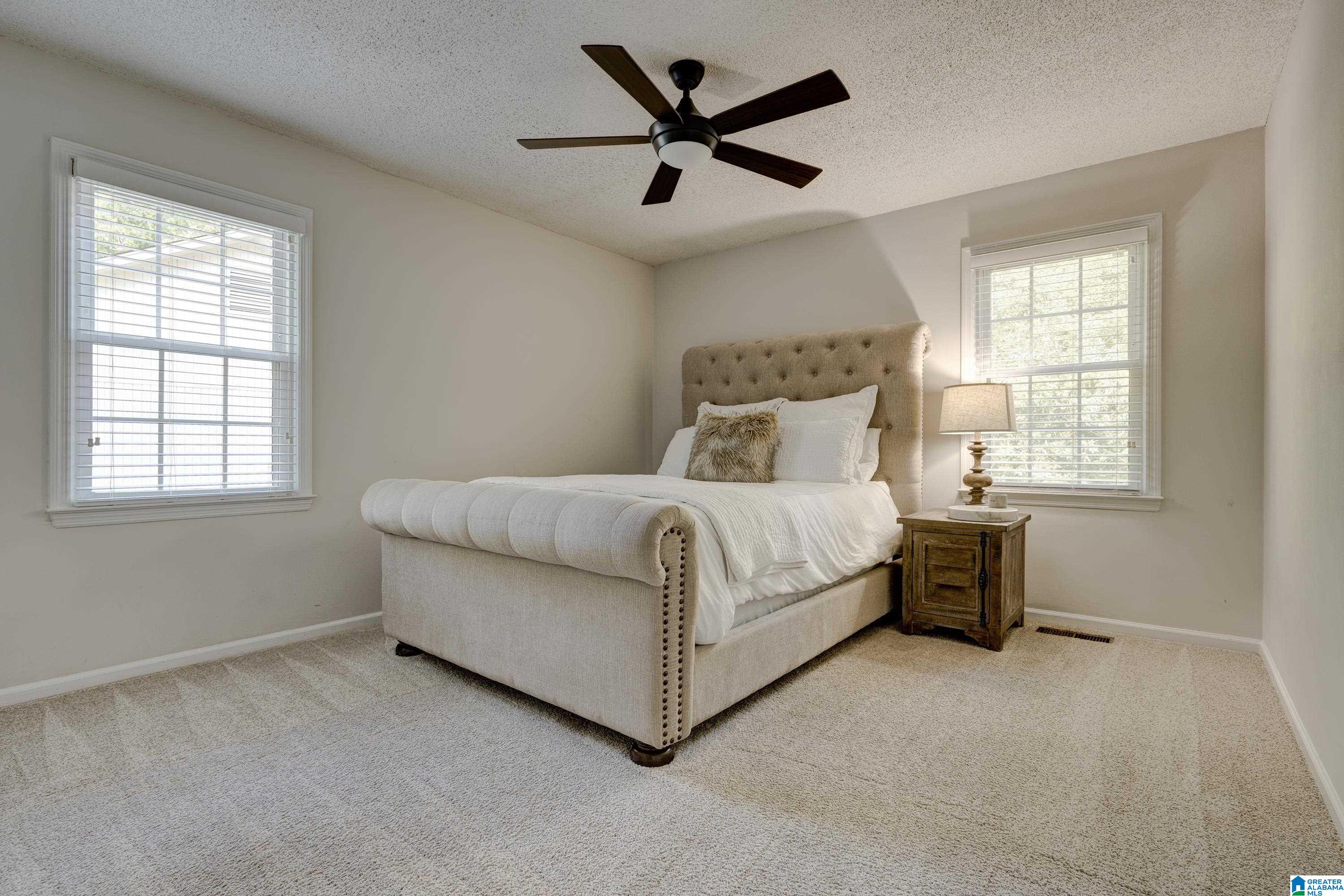 2708 Royal Lane Pelham, AL 35124 - Photo 19 of 41