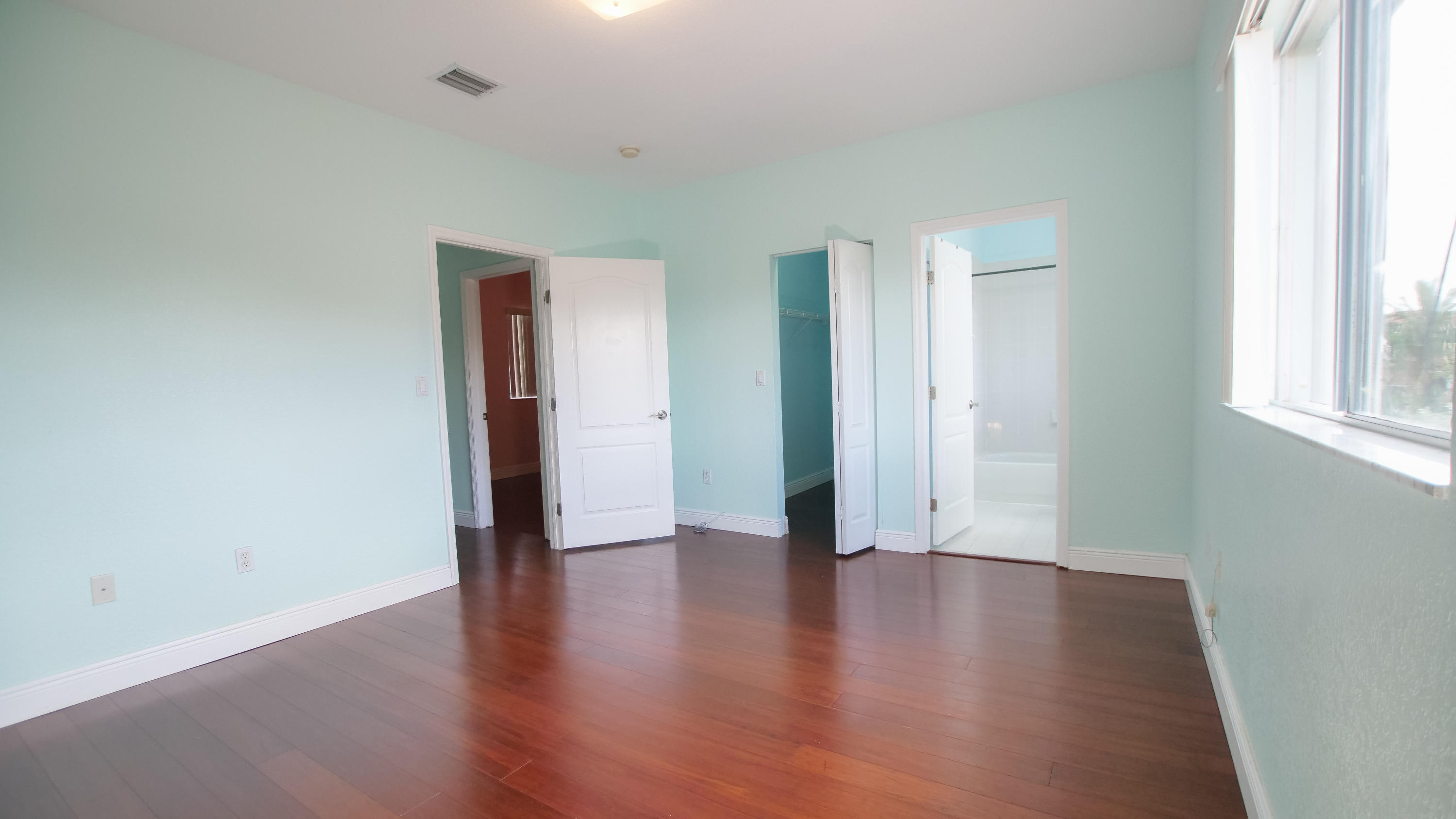 930 Southwest 147th Court Miami, FL 33194 - Photo 6 of 24 P1277029