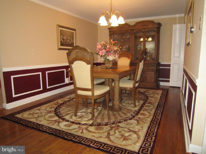 745 Bergen Street Philadelphia, PA 19111 - Photo 22 of 24 Dining Room